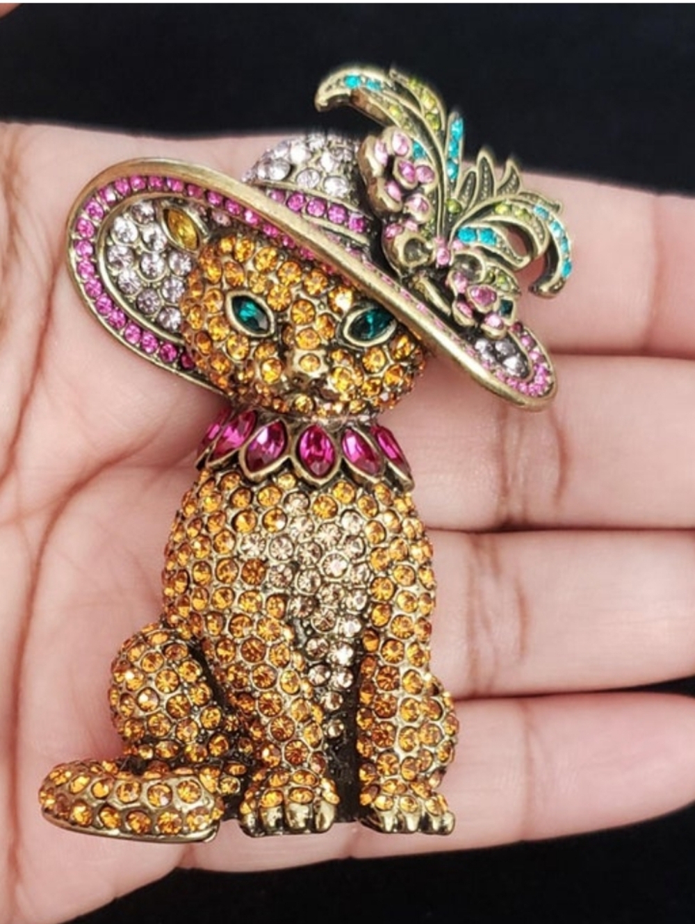 Heidi Daus Crystal-Embellished Cat Brooch in Gold and Pink